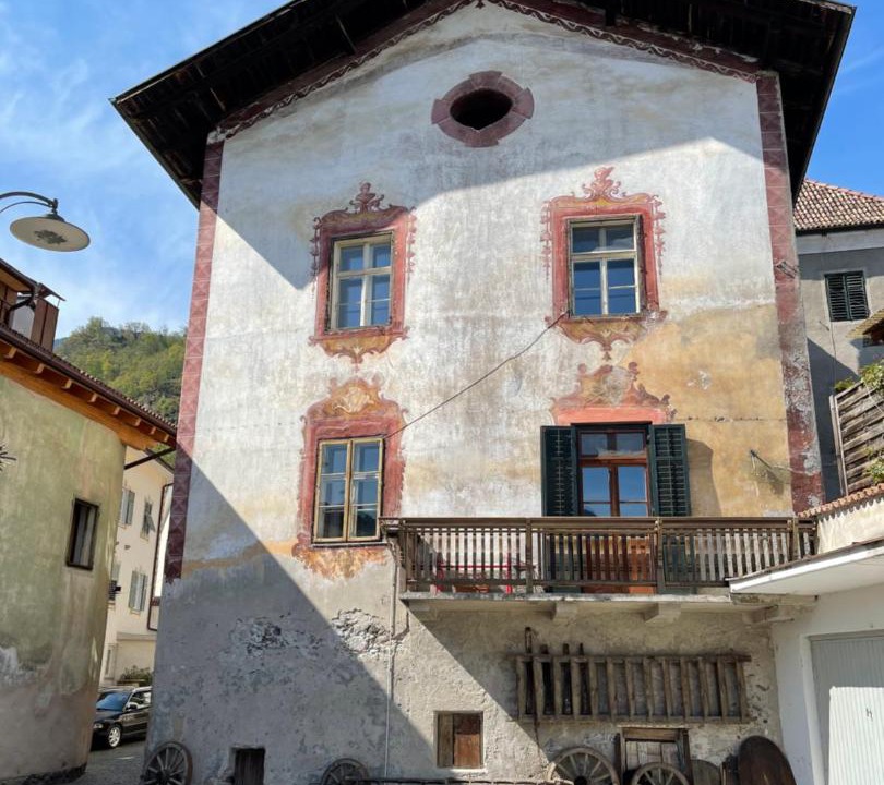 Photo of Buildings in Lana