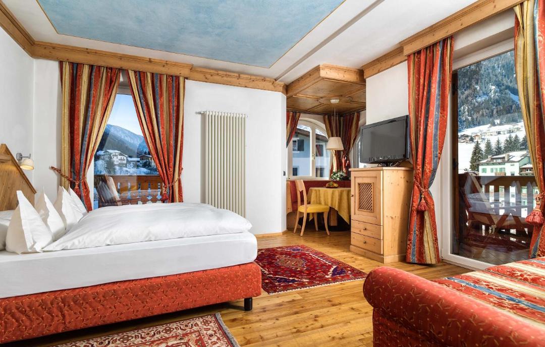 Photo of Bedroom in Moena