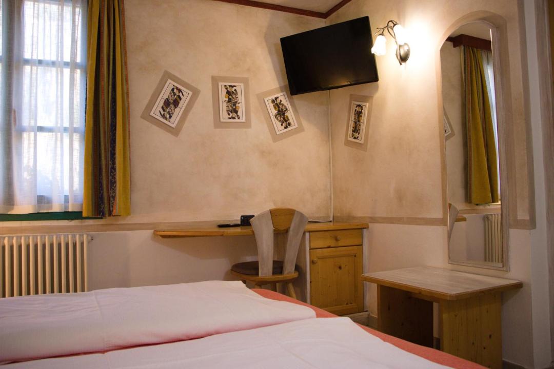 Photo of Bedroom in Pellizzano