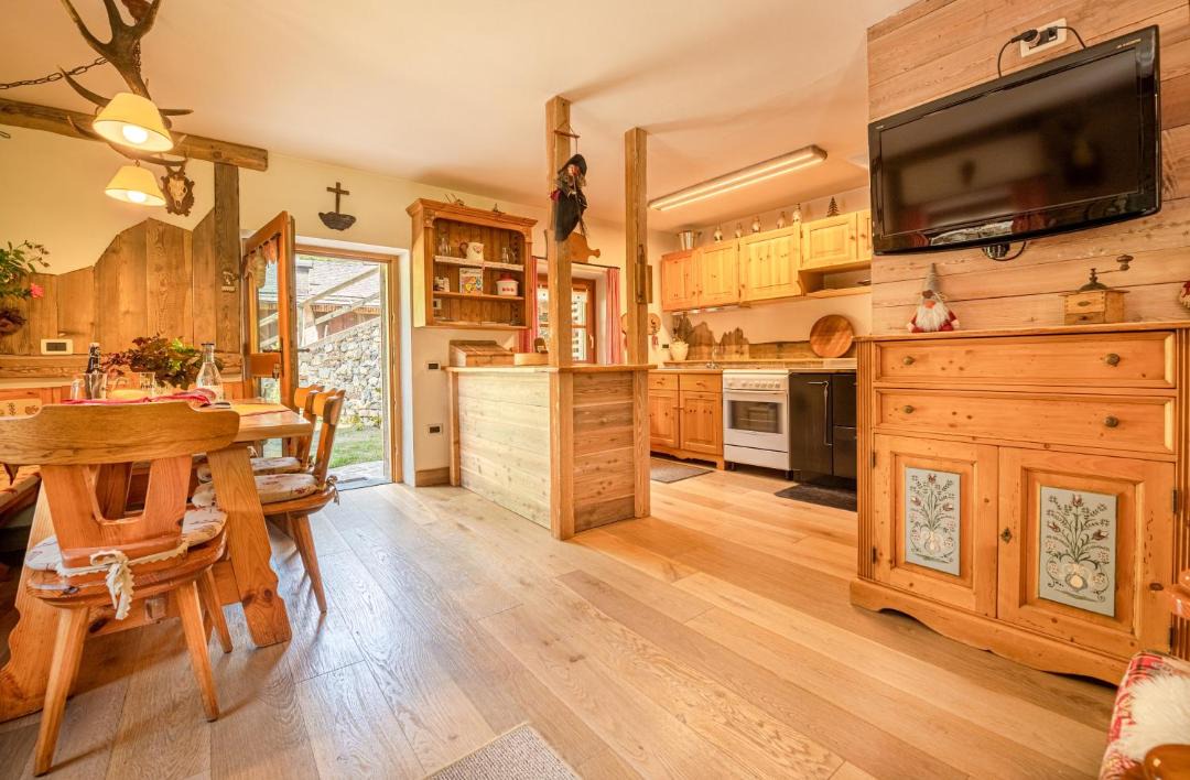 Photo of Livingroom in Rabbi