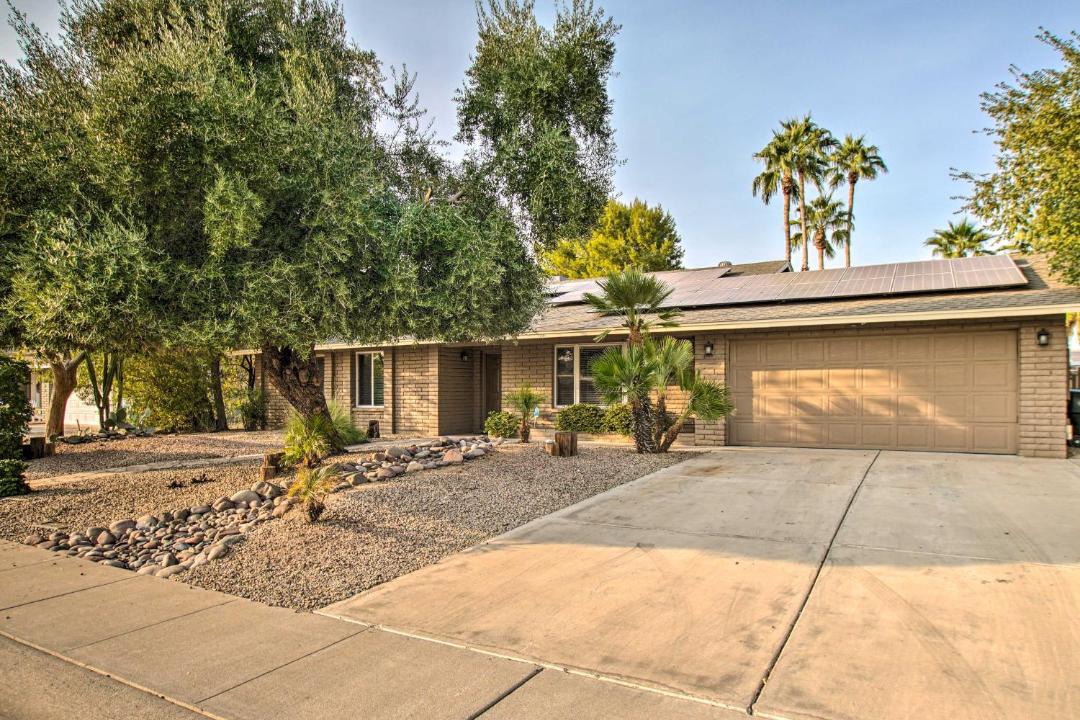 Photo of Others in Paradise Valley Village