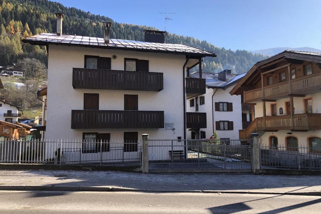 Photo of Buildings in Pinzolo