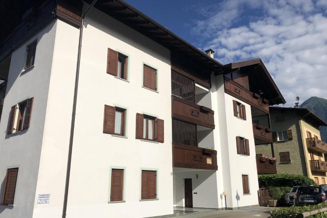 Photo of Buildings in Giustino