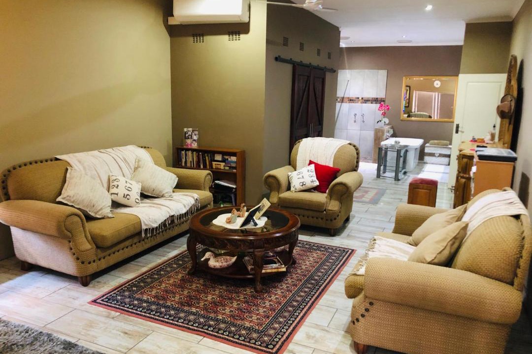 Photo of Livingroom in Richards Bay
