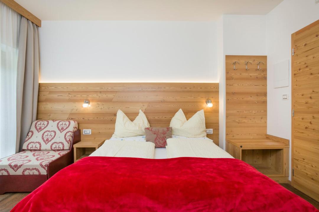 Photo of Bedroom in Pellizzano