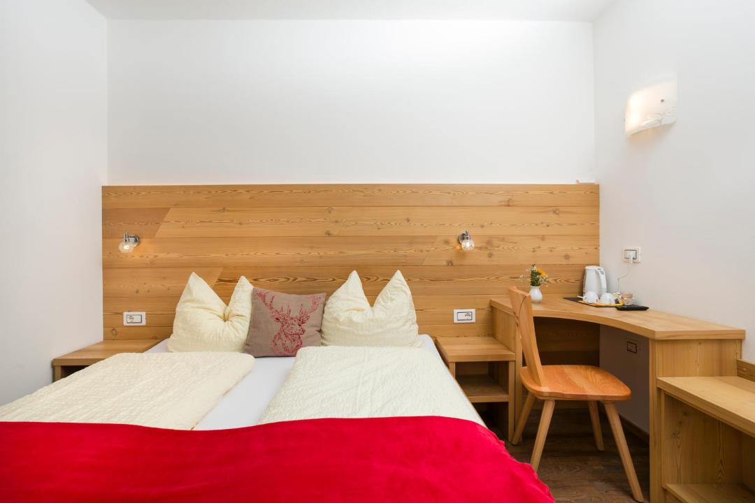 Photo of Bedroom in Pellizzano