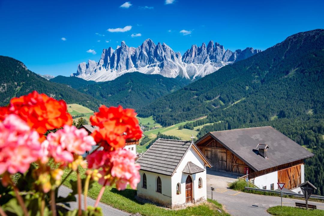 Photo of Others in Funes