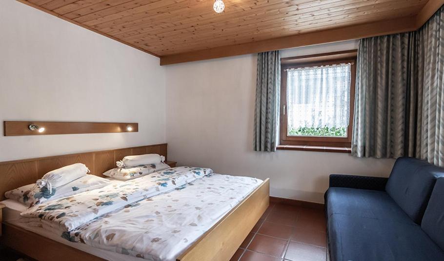Photo of Bedroom in San Cassiano
