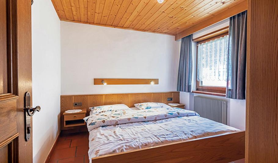 Photo of Bedroom in San Cassiano
