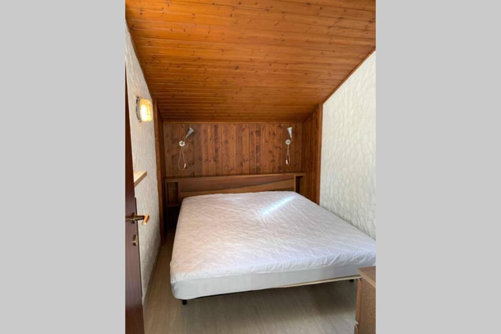 Photo of Bedroom in Palu