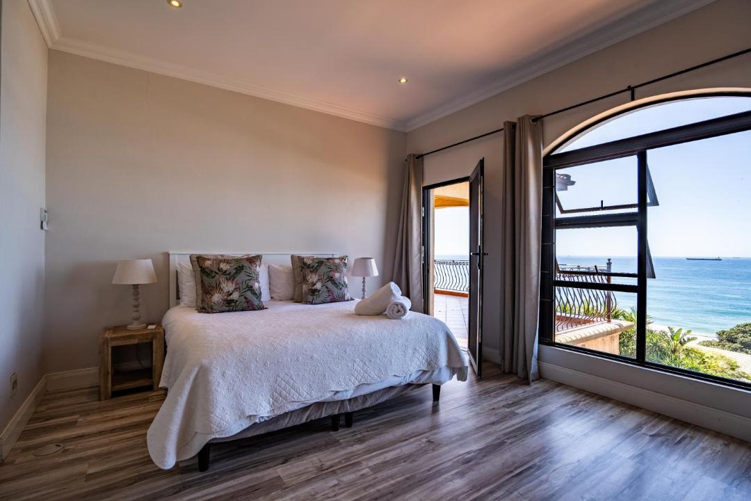 Photo of Bedroom in Selection Beach