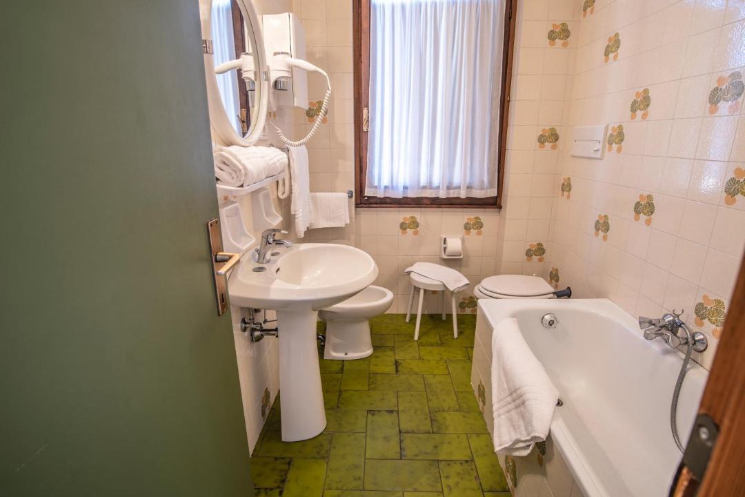 Photo of Bathroom in Folgaria