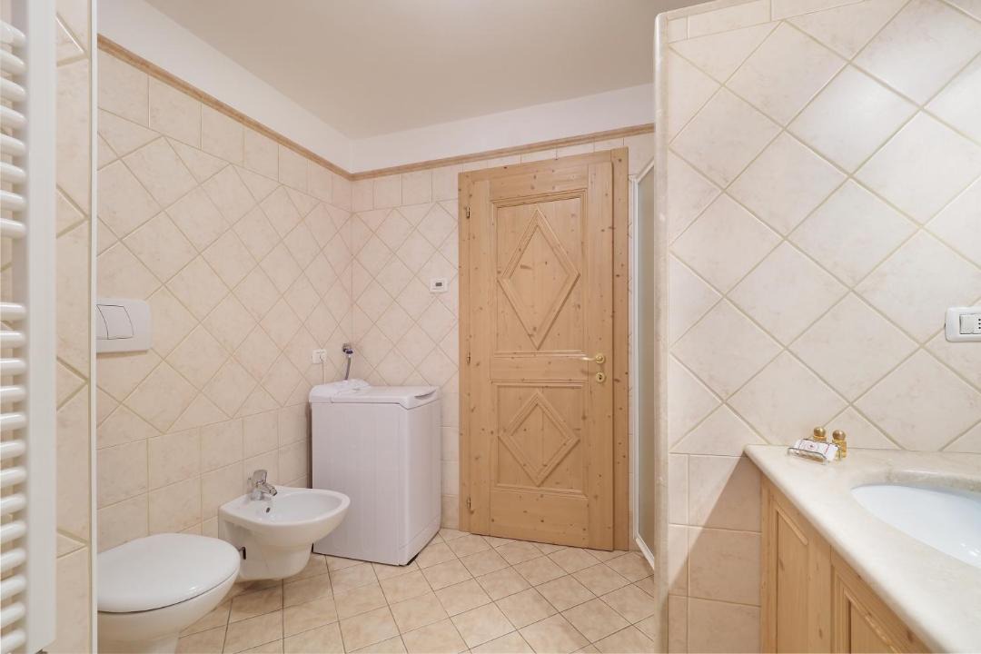 Photo of Bathroom in Carano