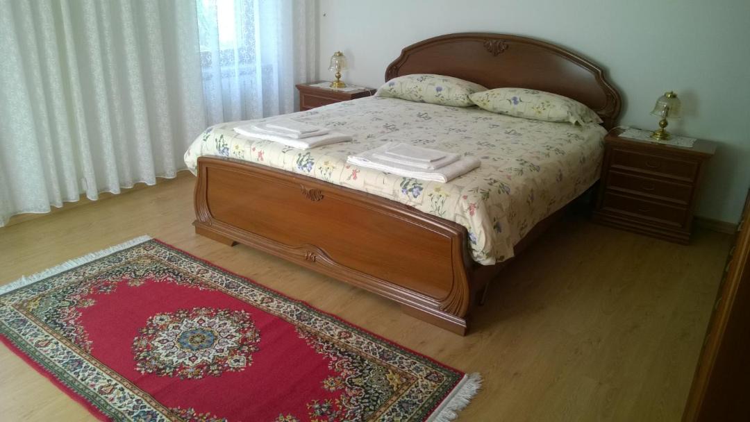 Photo of Bedroom in Cavedine