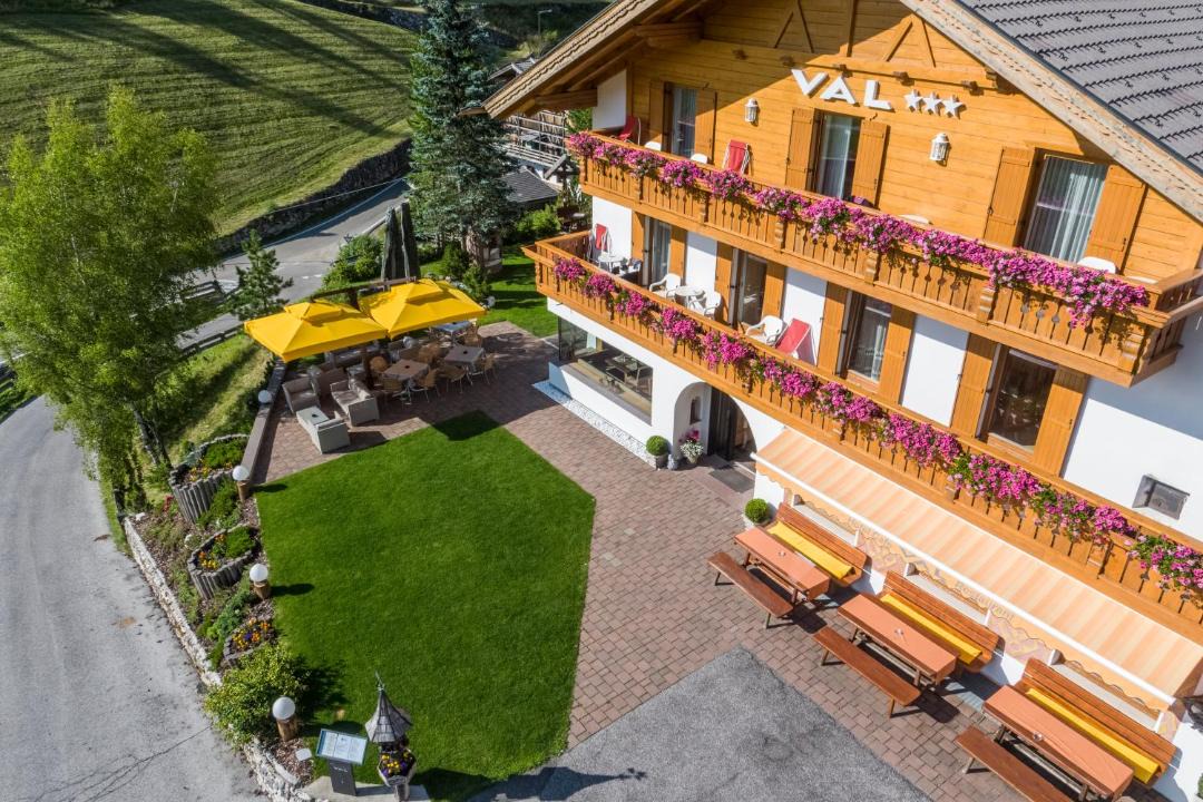 Photo of Patio Balcony in Selva di Val Gardena