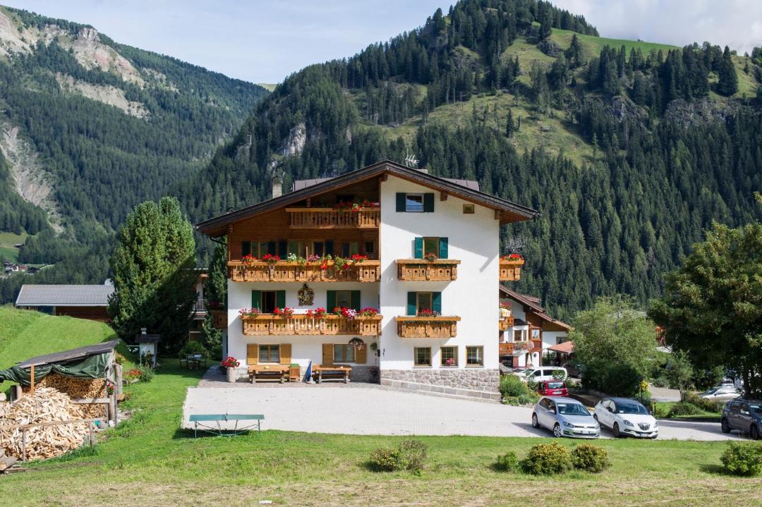Photo of Buildings in Selva di Val Gardena