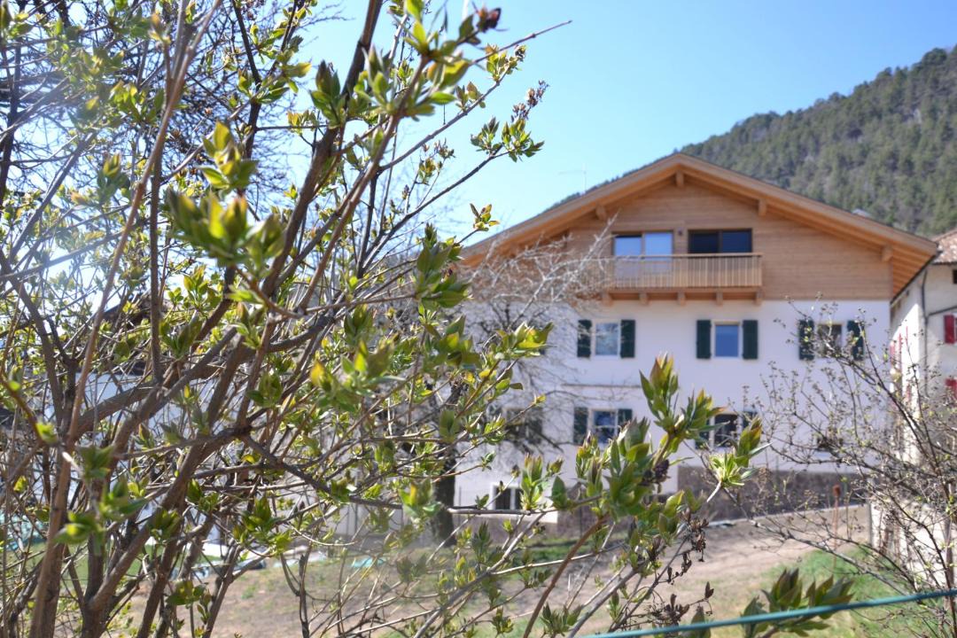 Photo of Buildings in Trodena