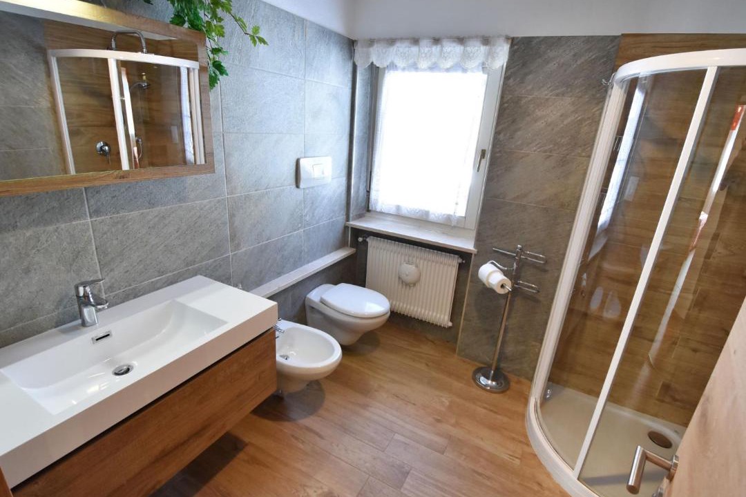 Photo of Bathroom in Penia