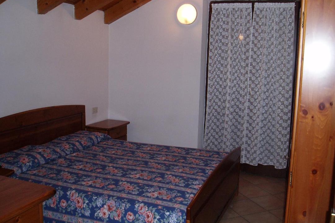 Photo of Bedroom in Strembo