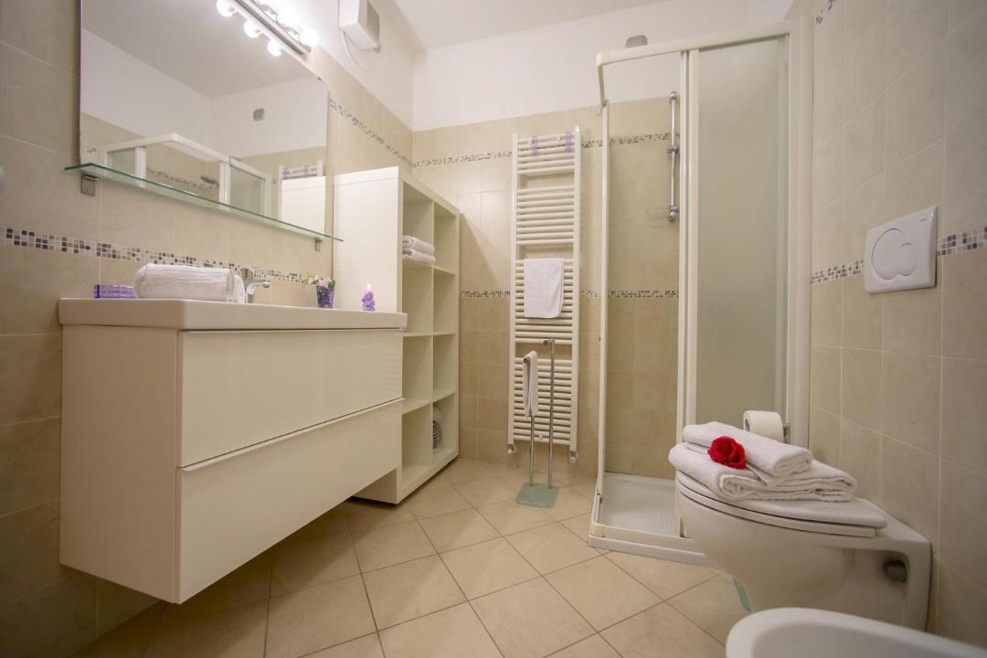 Photo of Bathroom in Arco