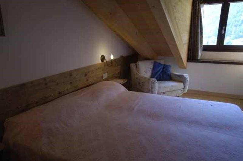 Photo of Bedroom in Enguiso