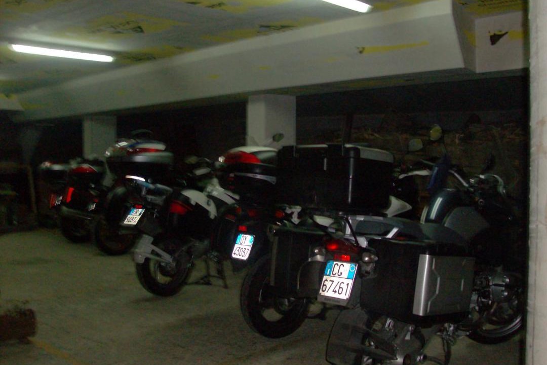 Photo of Others in Auer
