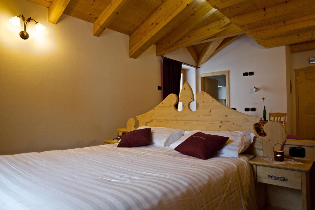 Photo of Bedroom in Rabbi