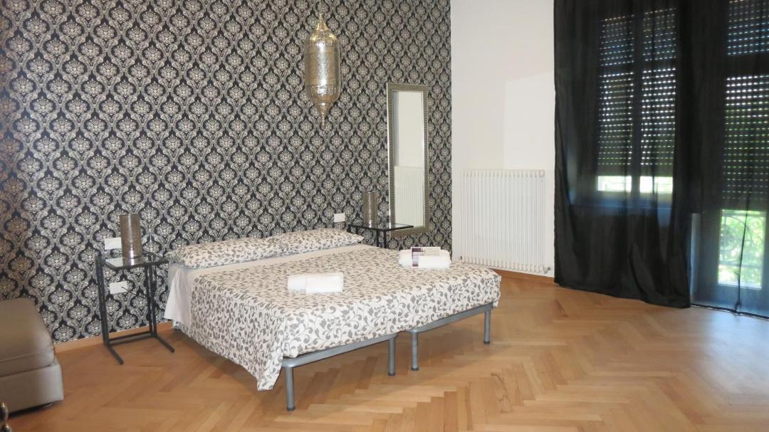 Photo of Bedroom in Trento Old Town