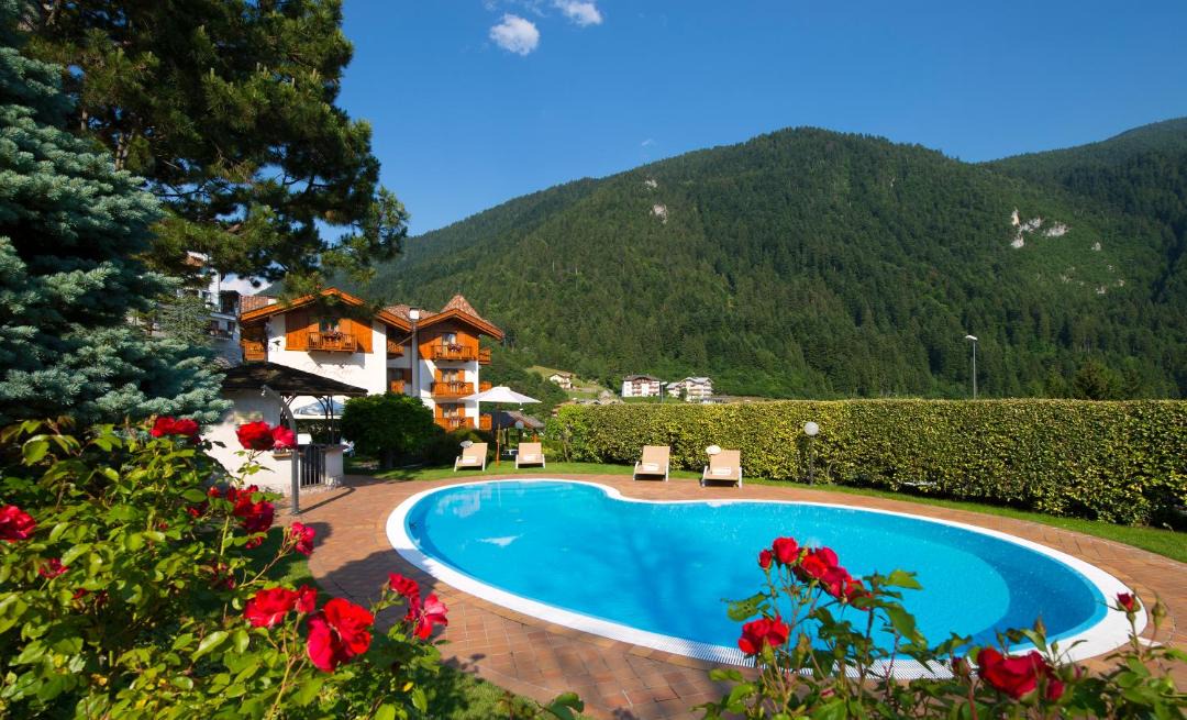 Photo of Others in Molveno