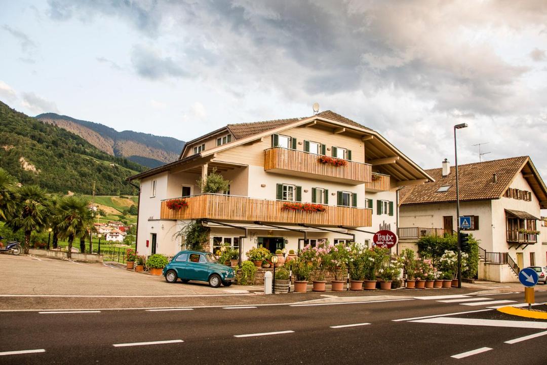 Photo of Others in Montagna
