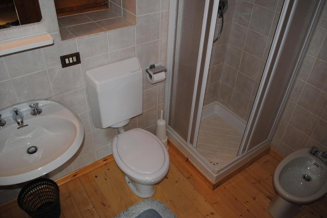 Photo of Bathroom in Rabbi