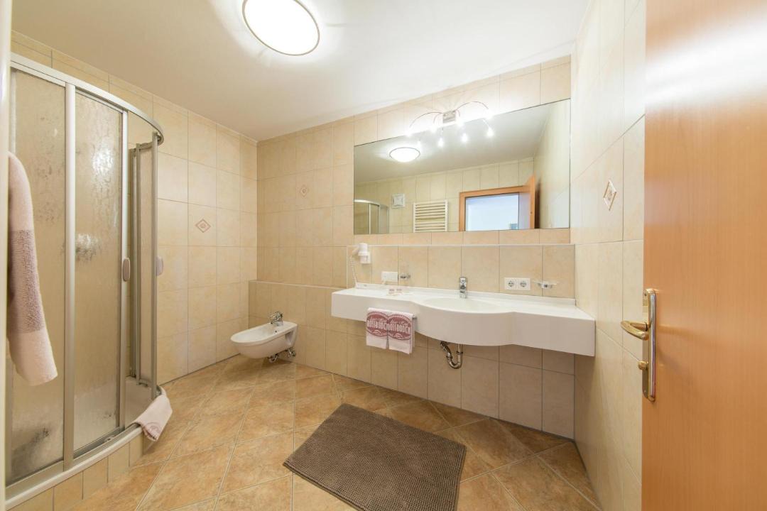 Photo of Bathroom in Verano