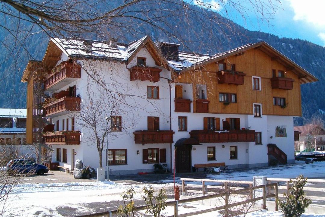 Photo of Buildings in Carisolo