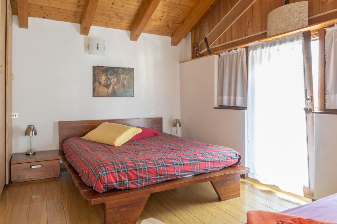 Photo of Bedroom in Dro