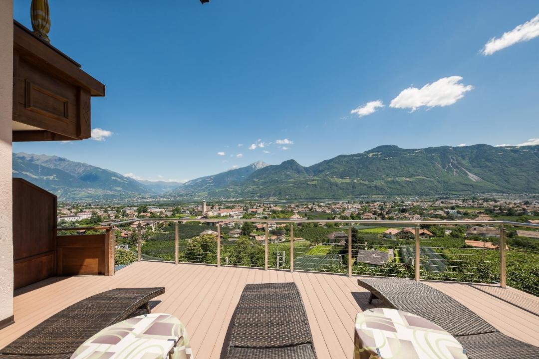 Photo of Patio Balcony in Lana