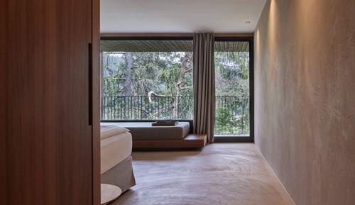 Family Room, Multiple Beds (with balcony)