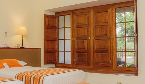 Junior Suite, Garden View