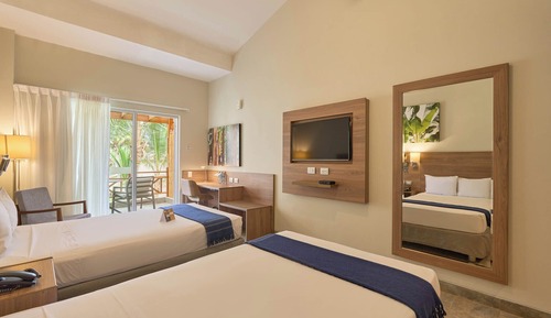 Superior room, 2 Single Beds, Garden View