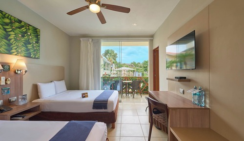 Superior Twin Room, Pool View