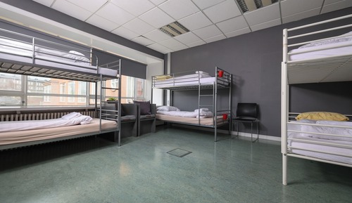 Bunk bed in a 6 people female dormitory