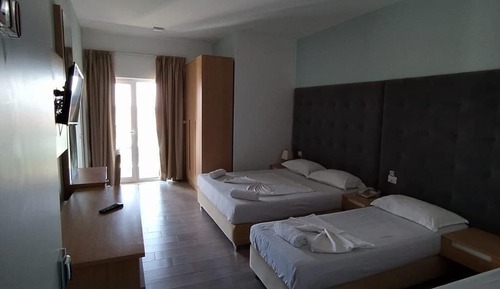 Standard Quadruple Room, 4 Bedrooms, Balcony