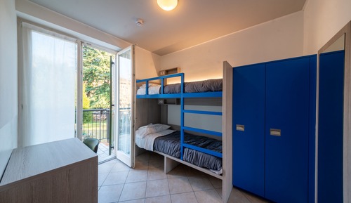 Basic Twin Room (with bunk bed)