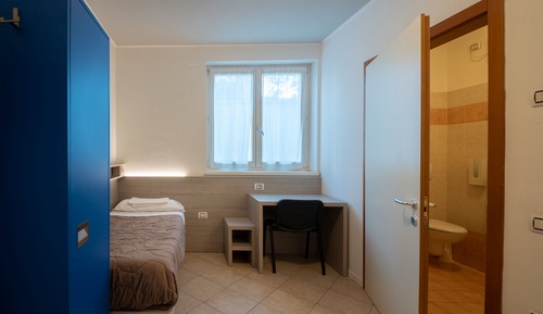 Basic Twin Room