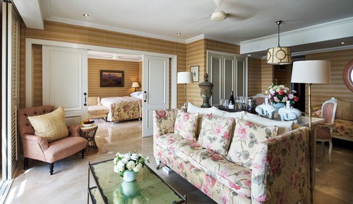 Deluxe Sea Facing Suite (King/Twin)