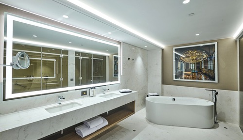 Junior Suite, 1 King Bed (OV with Living Area HF)