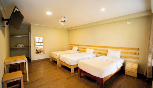 Standard Triple Room, Balcony, Garden View