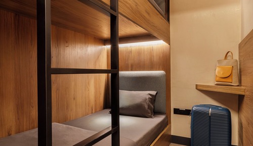 Single Bunk Cabin - 6 Hour Morning Stay from 07:00-13:00 hrs (7am-1pm) No Shower