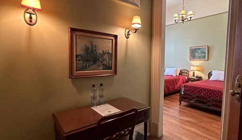Classic Twin Room