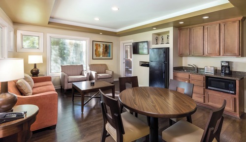 Suite, 1 Bedroom, Kitchenette