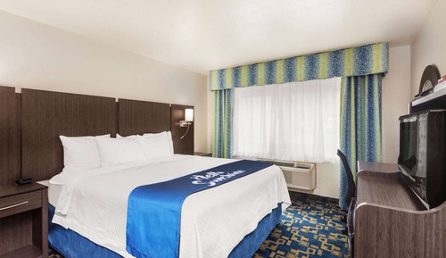 Room, 1 King Bed, Accessible (No Pets Allowed)